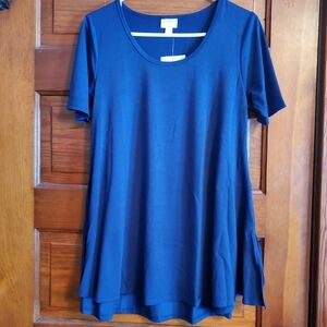NWT LuLaRoe Perfect T